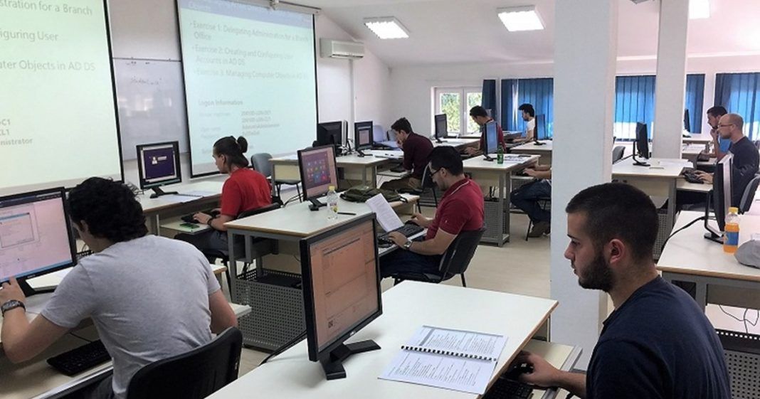 Fakultet informacijskih tehnologija u Mostaru