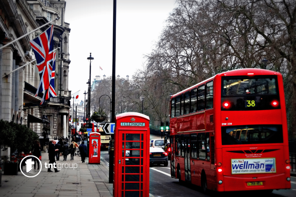 Kultni fudbalski klubovi iz Londona, historija, strast i ikone na zelenim terenima Klubovi U Londonu