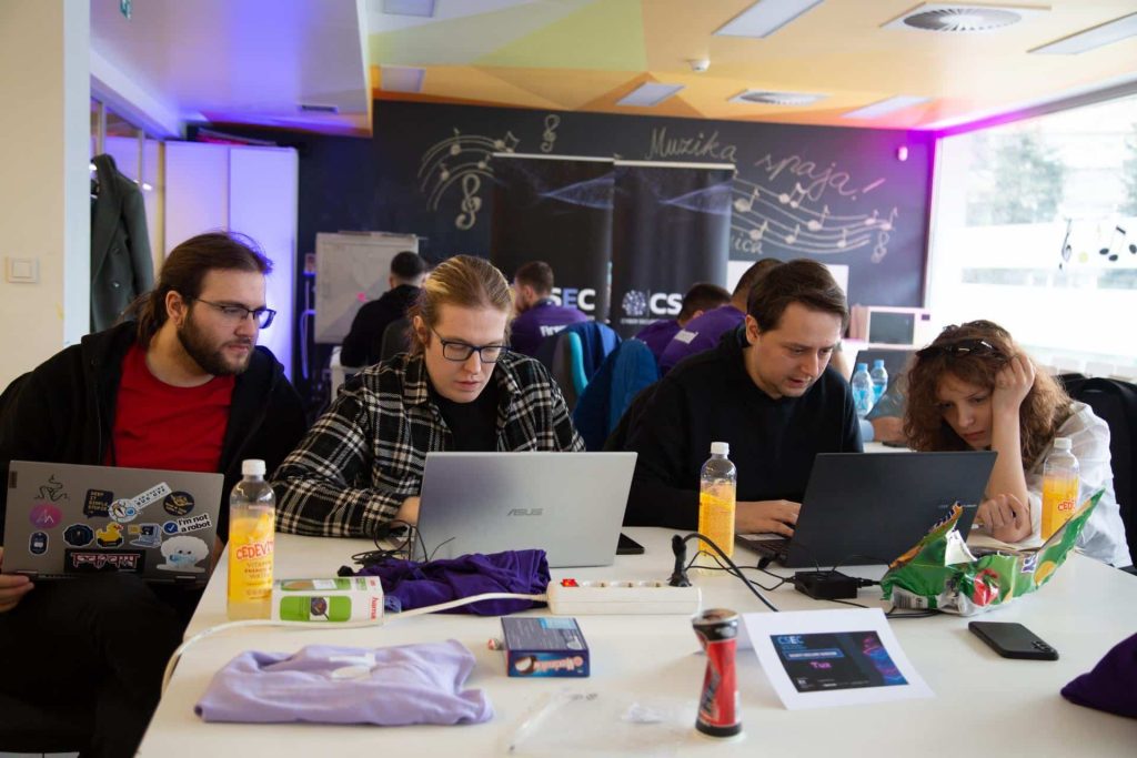 Poceo Je Security Excellence Hackathon